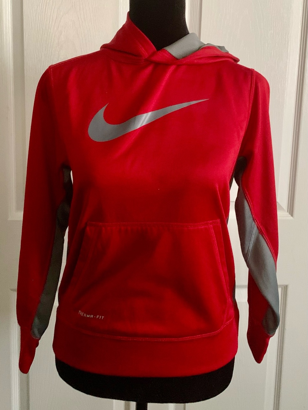 Nike Therma-Fit Red/Grey Athletic Hoodie- Youth Medium with Silver Swoosh